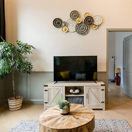 Gorgeous Condo In The Heart Of Dt Birmingham! Bagian luar foto